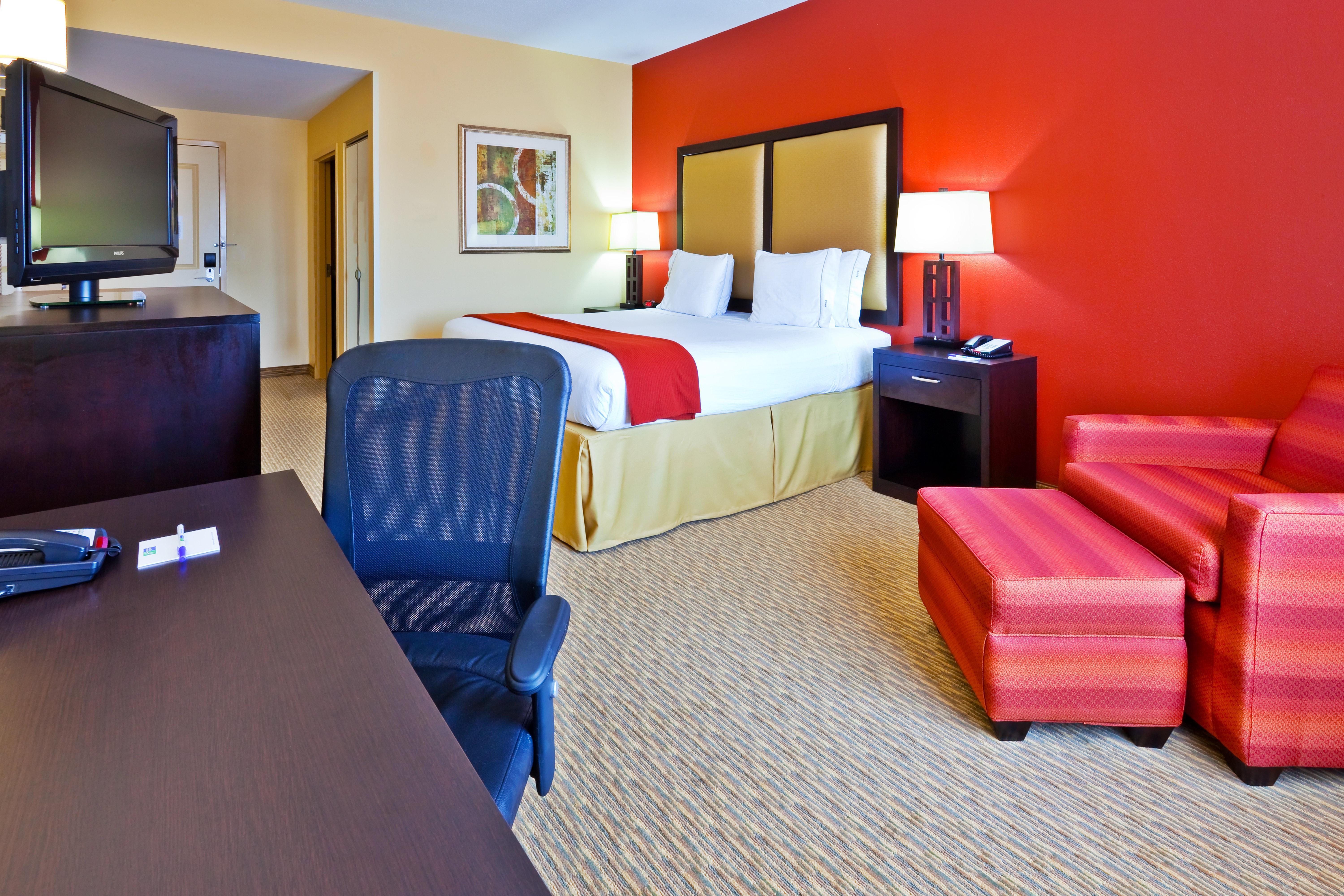 Holiday Inn Express Nashville-Opryland, An Ihg Hotel מראה חיצוני תמונה